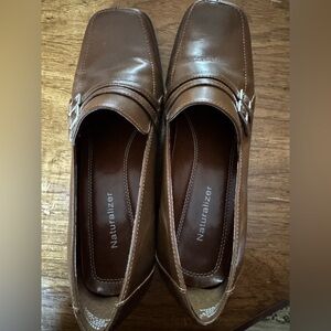 Naturalizer Women’s Brown/Tan Heels
